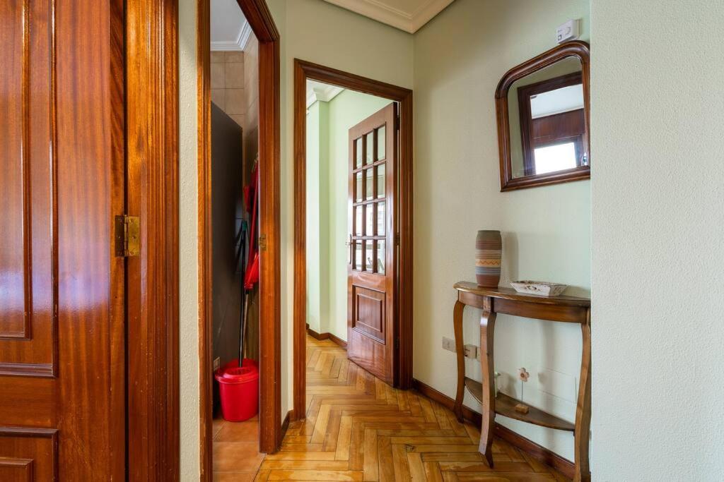 Apartamento Centro De Vigo Con Paking Gratuito Eksteriør bilde