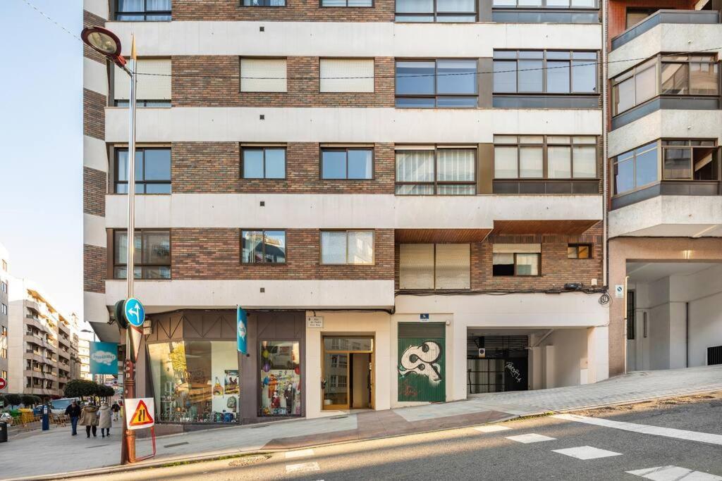 Apartamento Centro De Vigo Con Paking Gratuito Eksteriør bilde